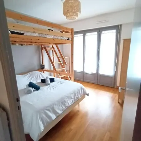 Les Loggias D'aure:6/8 Pers. Apartment Arreau